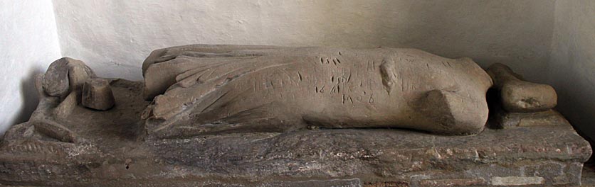 John De la Beche's Effigy in Aldworth Church, Berkshire -  Nash Ford Publishing